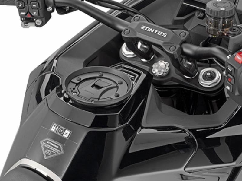 Givi BF98 Flangia per borsa Tank Lock Zontes 703F 25 Nero - flangia attacco borsa serbatoio