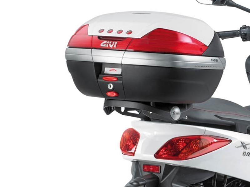 Givi SR370 Portap Yamaha XMax 125/250 10 / 13 Nero - portapacchi e portavaligie