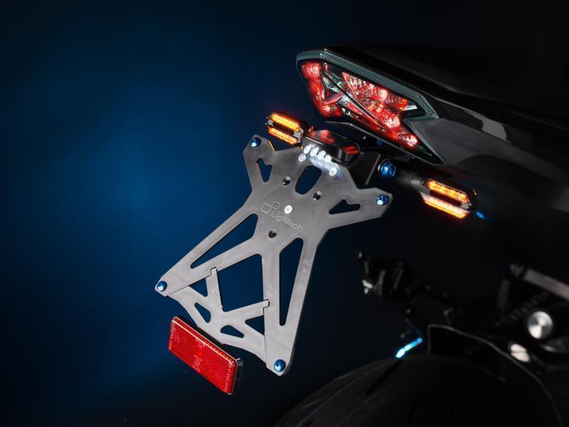 Lightech KA117 Porta targa Kawasaki Z800 13 / 16 regolabile Nero - porta targa