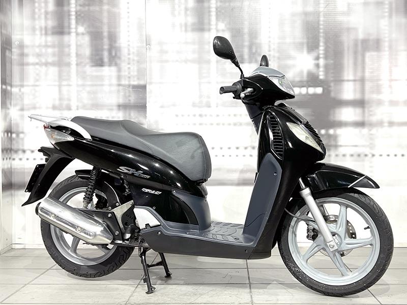 Honda SH 150 Nero usata - moto scooter maxiscooter