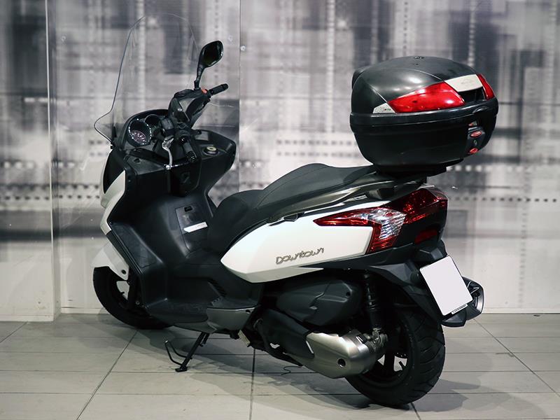 Kymco Downtown 200i colore bianco usato in vendita