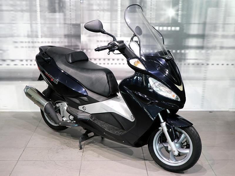 Malaguti Madison 400 Blu usata - moto scooter maxiscooter
