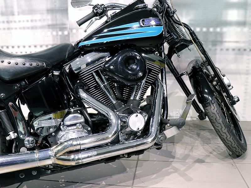 Harley Davidson Softail Springer 1340 FXSTSB Bad Boy colore nero/blu usato  in vendita
