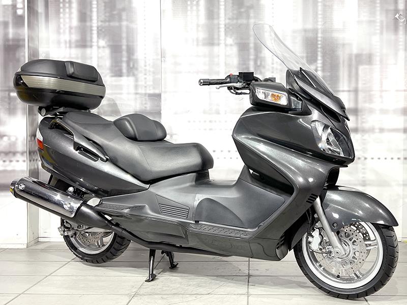 Suzuki Burgman 650 Nero usata - moto scooter maxiscooter