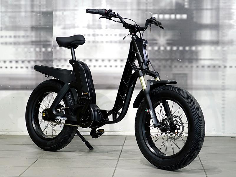 Fantic Issimo Urban 25KMH Nero nuovo - veicoli vari bici elettriche