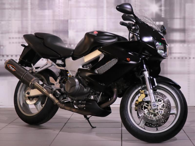Honda VTR 1000 F Firestorm Nero usata - moto sport tourer