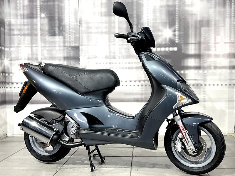 Kymco Super 9 50 Antracite usata - moto scooter maxiscooter