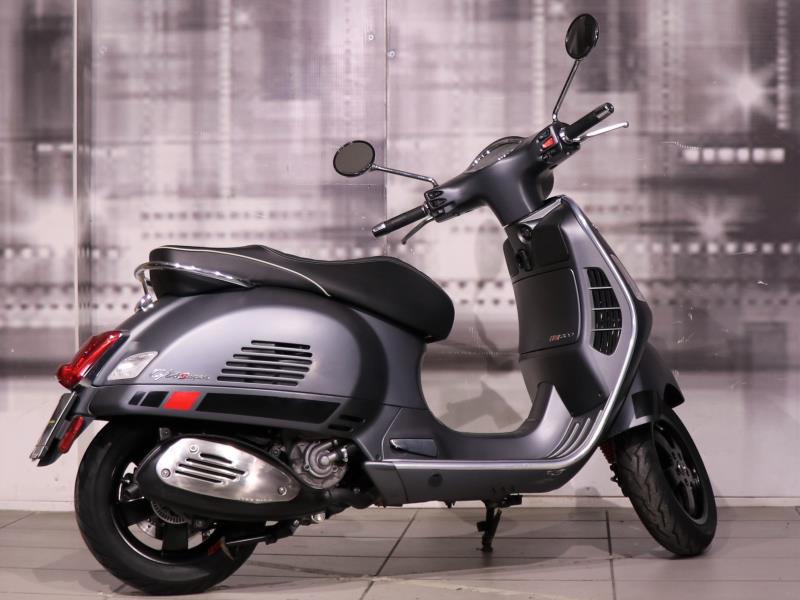 Vespa Gts 300 Vespa Usata Prezzi Vespa Gts 300 Notte Usata Vespa