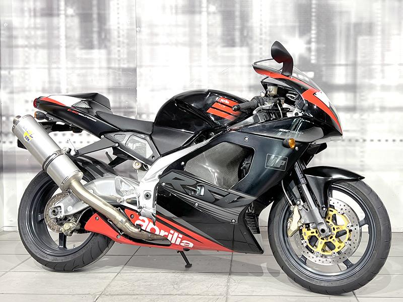Aprilia RSV 1000 Nero lucido usata - moto sportive
