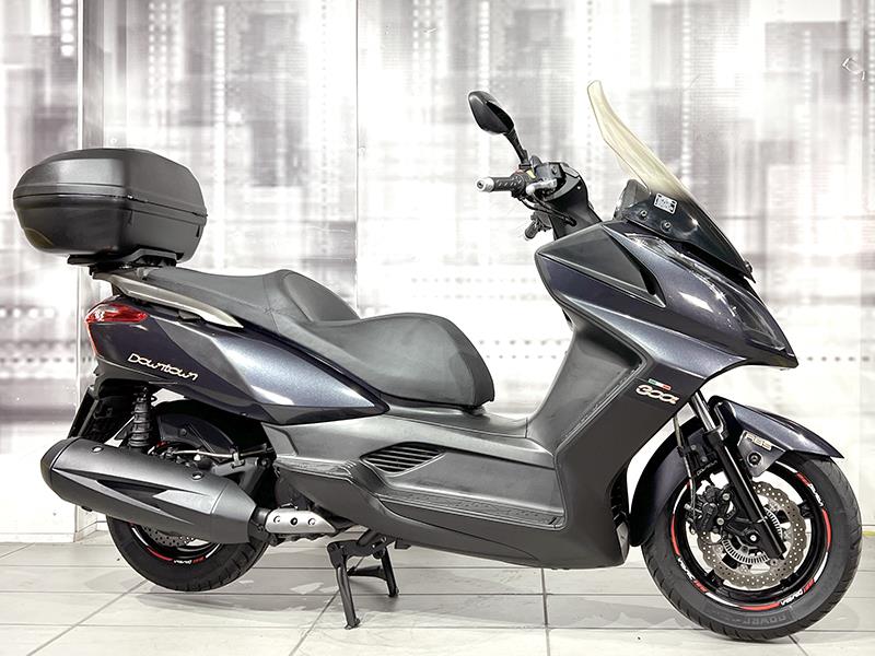 Kymco Downtown 300i ABS Grigio Scuro usata - moto scooter maxiscooter