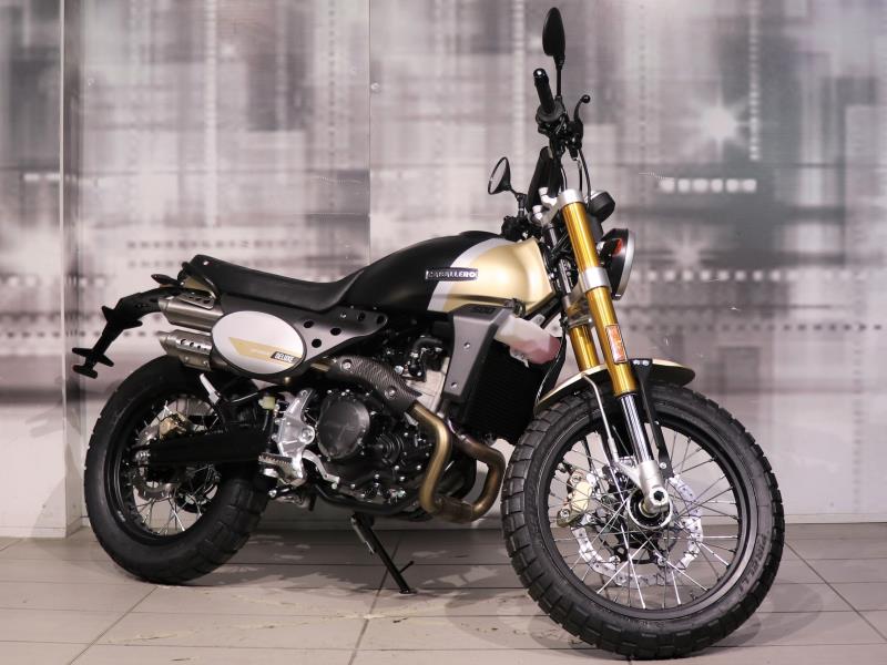 Fantic Motor Caballero Deluxe 500 Nero/Oro nuova - moto scrambler