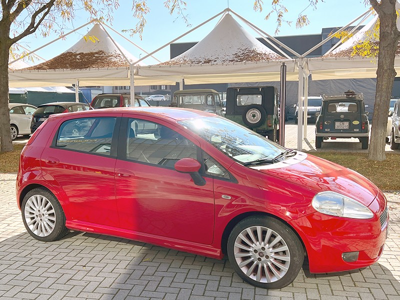 Fiat Grande Punto Sport 1.3 M-Jet Rosso usata - auto compatta