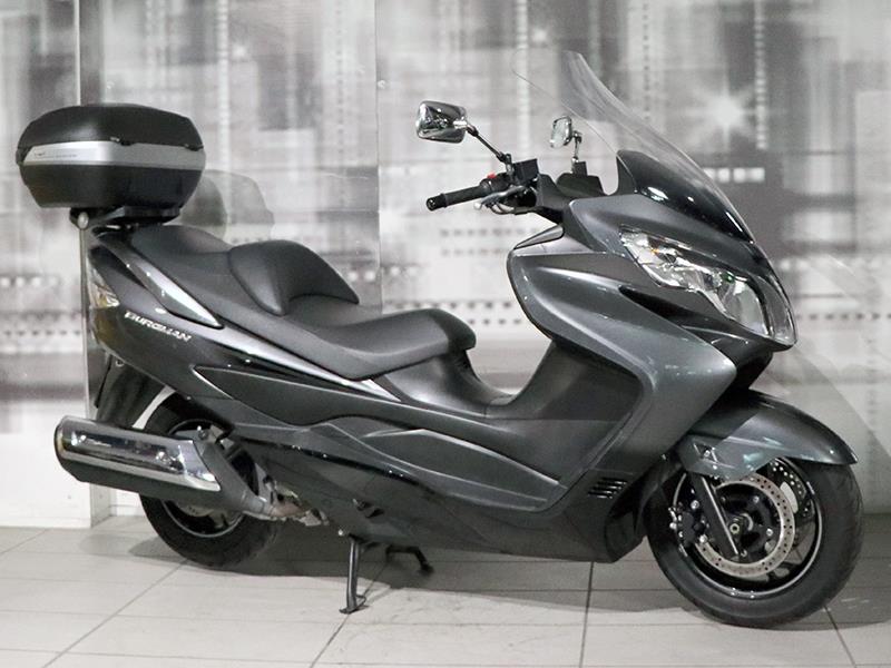 Suzuki Burgman 400 Grigio usata - moto scooter maxiscooter