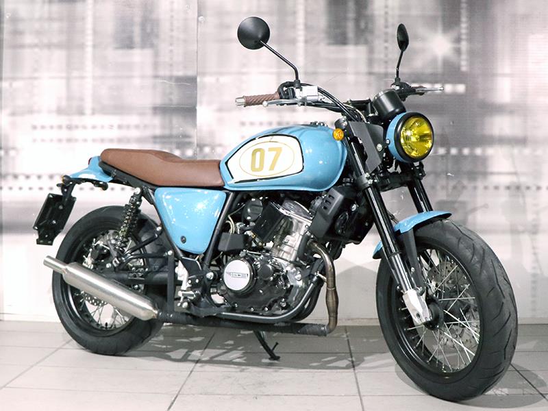 Swm Ace of Spades 125 Special ( celeste ) usata - moto scrambler