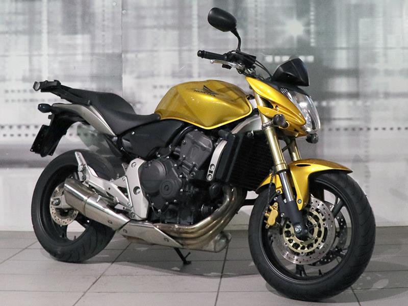 Honda Hornet 600 Pearl Amber Yellow usata - moto naked
