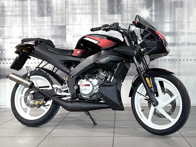 Aprilia Tuono 50 Nero usata - moto sportive