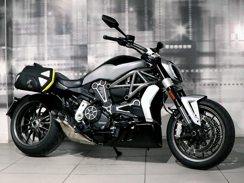 Ducati XDiavel 1260 Grigio/Nero usata - moto sport tourer