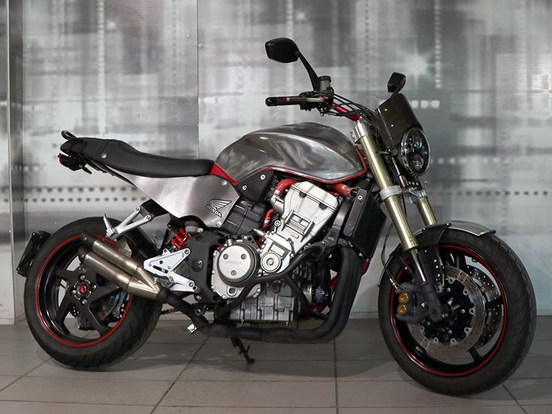Honda Hornet 900 Grigio usata - moto naked
