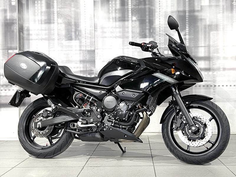 Yamaha XJ6 Diversion Nero usata - moto sport tourer
