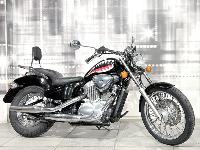 Honda VT 600 C Shadow Nero usata - moto custom