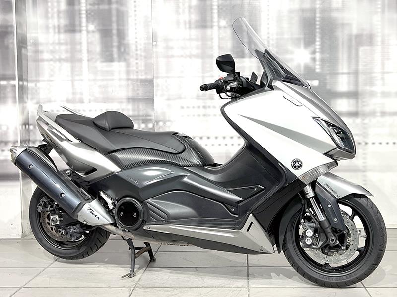 Yamaha TMax 530 Iron ABS Grigio opaco usata - moto scooter maxiscooter