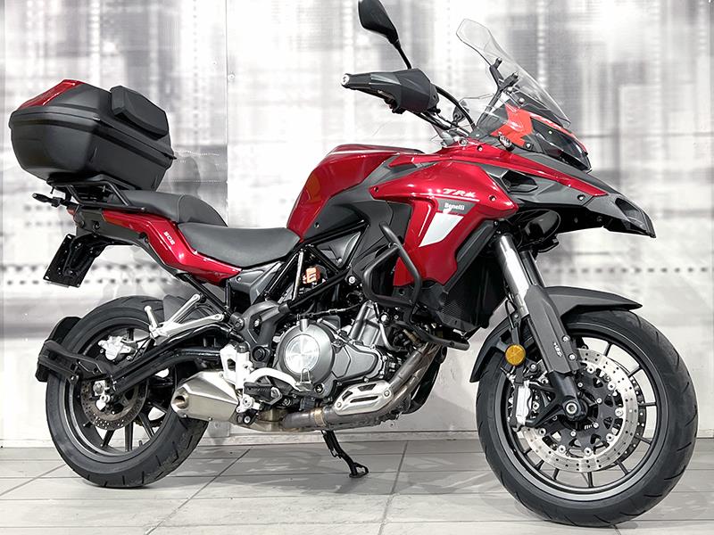 Benelli TRK 502 Rosso usata - moto crossover