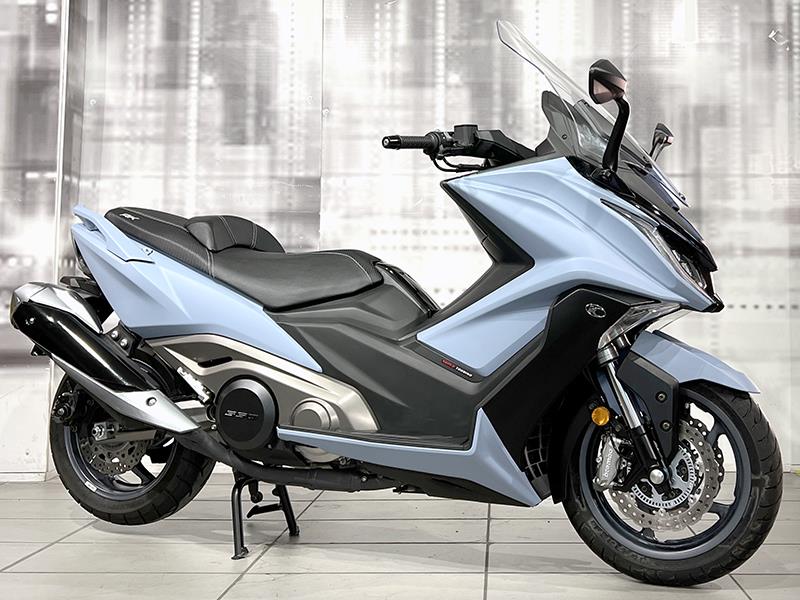 Kymco AK 550 ETS E5 Blu Aviolo usata - moto scooter maxiscooter