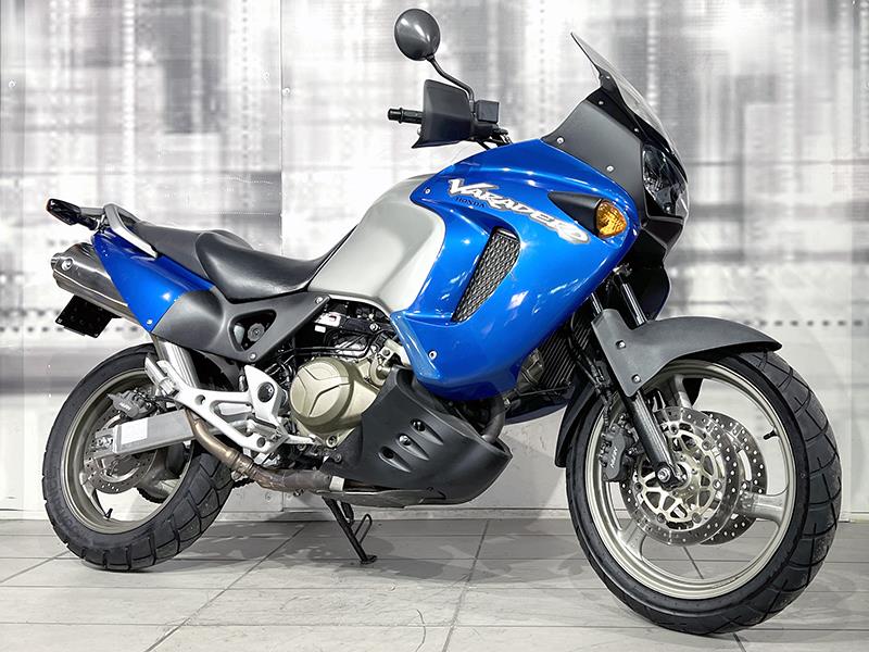 Honda Varadero 1000 Blu/Grigio usata - moto crossover