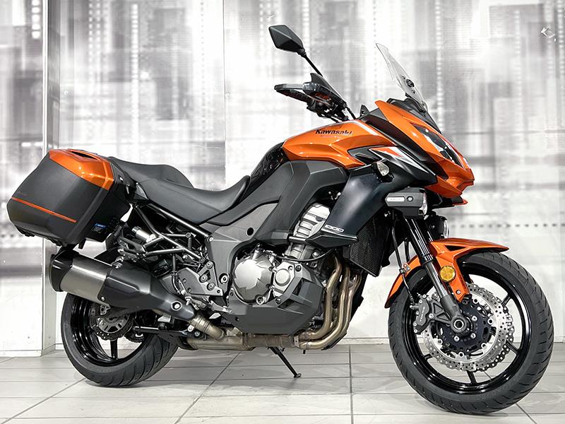 Kawasaki Versys 1000 Tourer Plus Orange / Flat Ebony usata - moto crossover