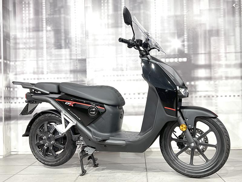 Super Soco CPX L3 2 Batterie Red usata - moto scooter maxiscooter