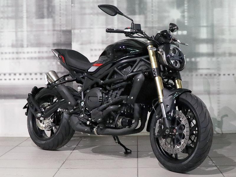 Benelli 752 S A2 Nero aziendale - moto naked