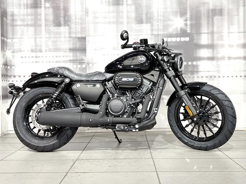 MBP V 302 C Nero aziendale - moto custom