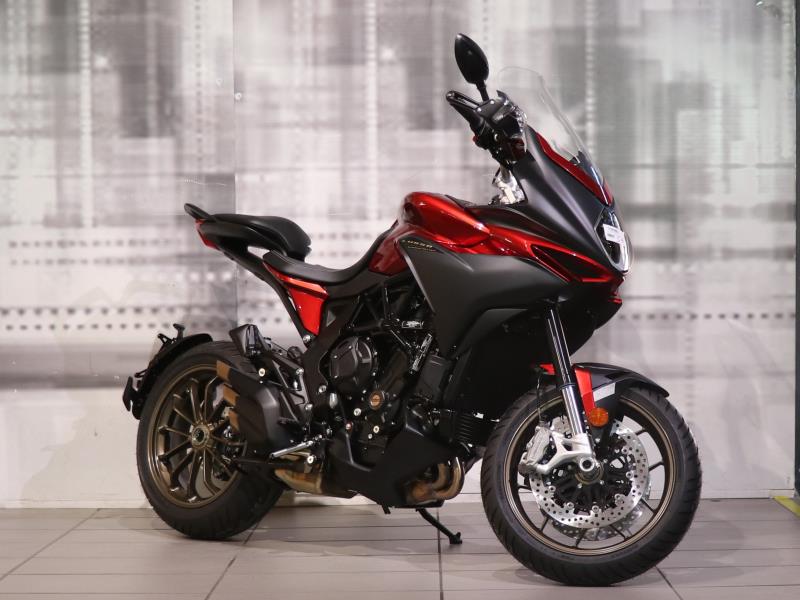 MV Agusta Turismo Veloce 800 Lusso Red/Grey aziendale - moto crossover