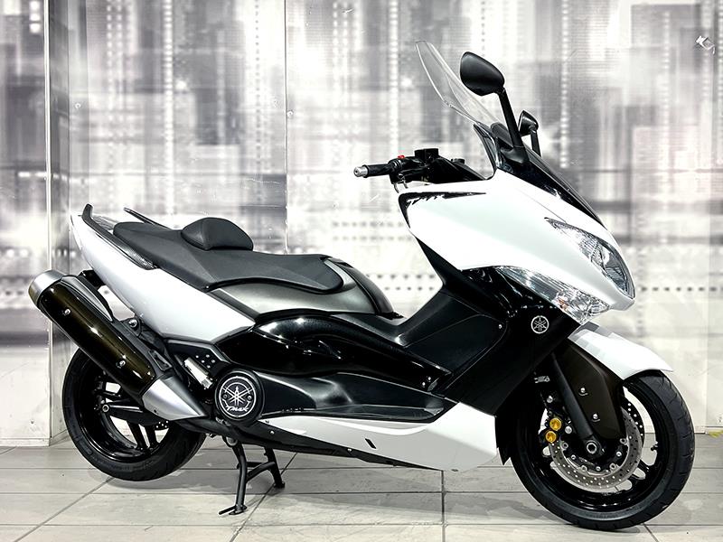Yamaha TMax 500 Competition White usata - moto scooter maxiscooter