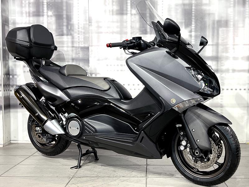 Yamaha TMax 530 Grigio Scuro usata - moto scooter maxiscooter