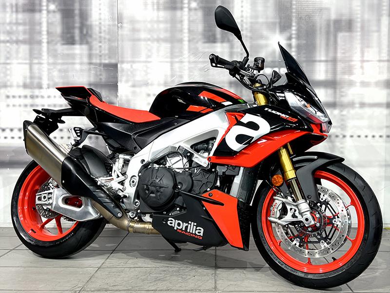Aprilia Tuono 1100 V4 Factory Rosso/Nero usata - moto naked