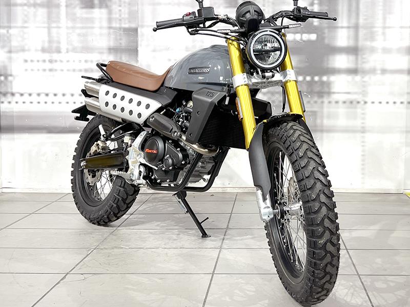 Fantic Motor Caballero Deluxe 125 Grigio nuova - moto scrambler