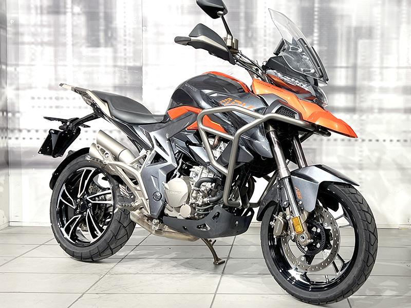 Zontes ZT 310 T1 Crossover Orange usata - moto crossover