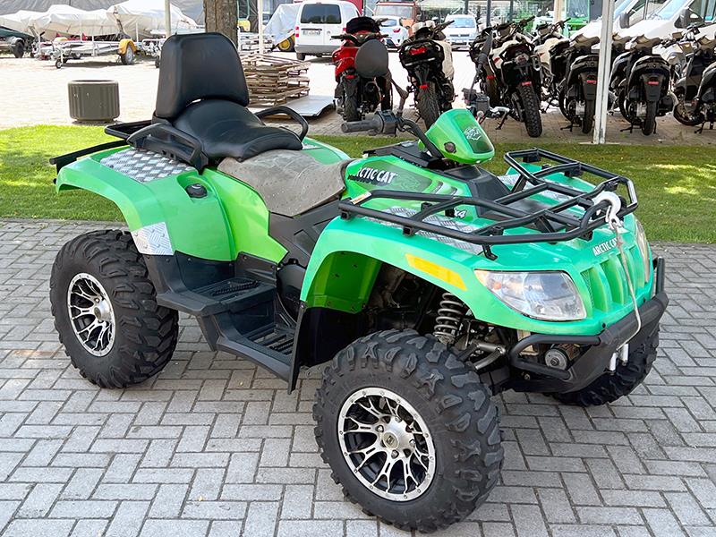 Arctic Cat 650  Verde usato - quad utility