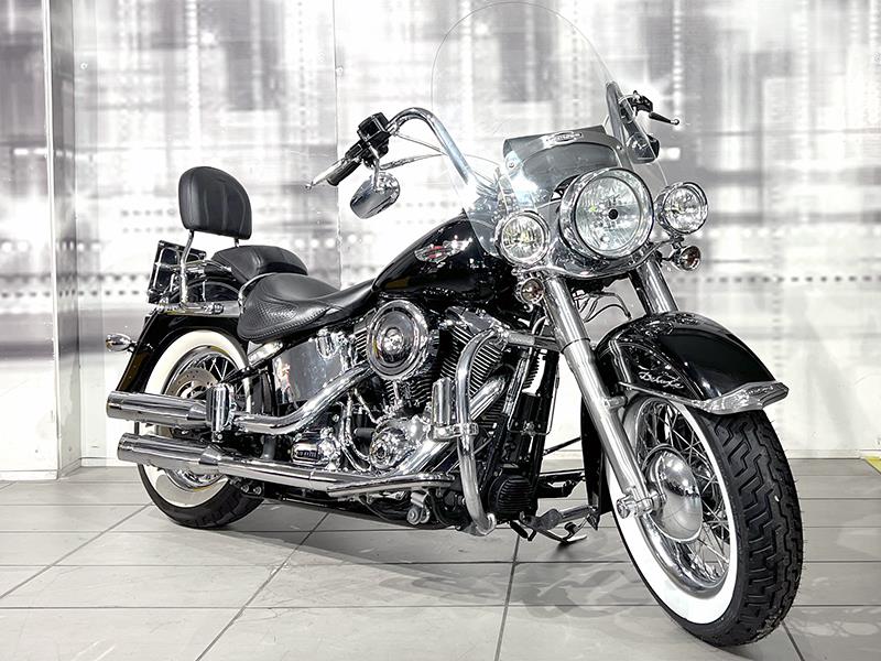 Harley Davidson FXSTN Softail Deluxe 103" Nero usata - moto custom