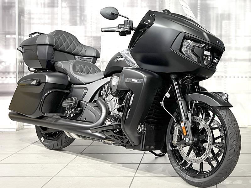 Indian Pursuit Dark Horse Black Smoke nuova - moto custom