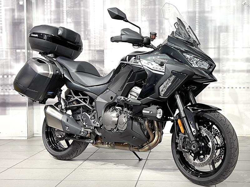 Kawasaki Versys 1000 SE Grand Tourer Metallic Carbon Gray / Black usata - moto crossover
