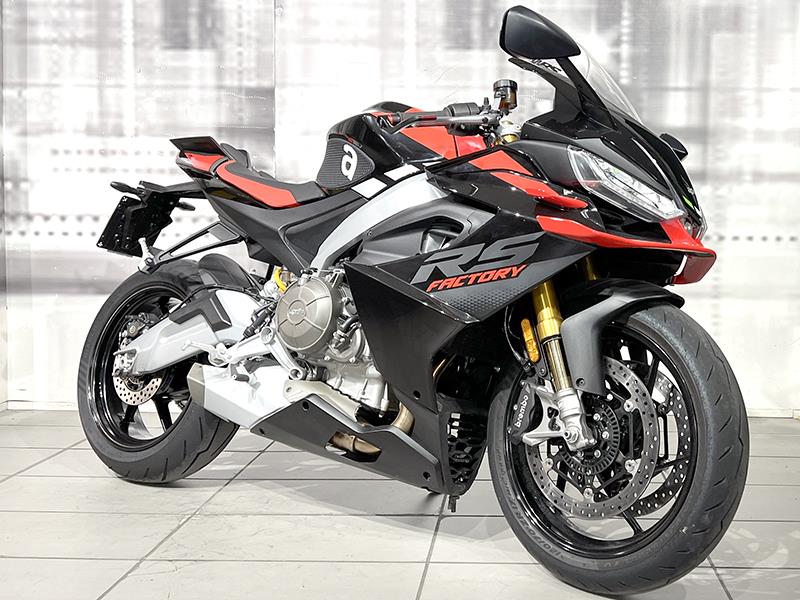 Aprilia RS 660 Factory Dark Banshee usata - moto sportive