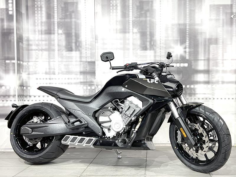 Benda Motorcycle LFC 700 Nero nuova - moto custom