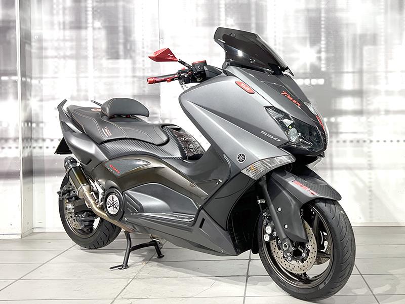 Yamaha TMax 530 Sonic Grey usata - moto scooter maxiscooter