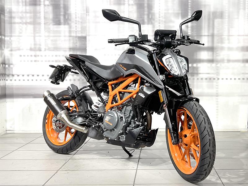 KTM 390 Duke Abs Silver usata - moto naked