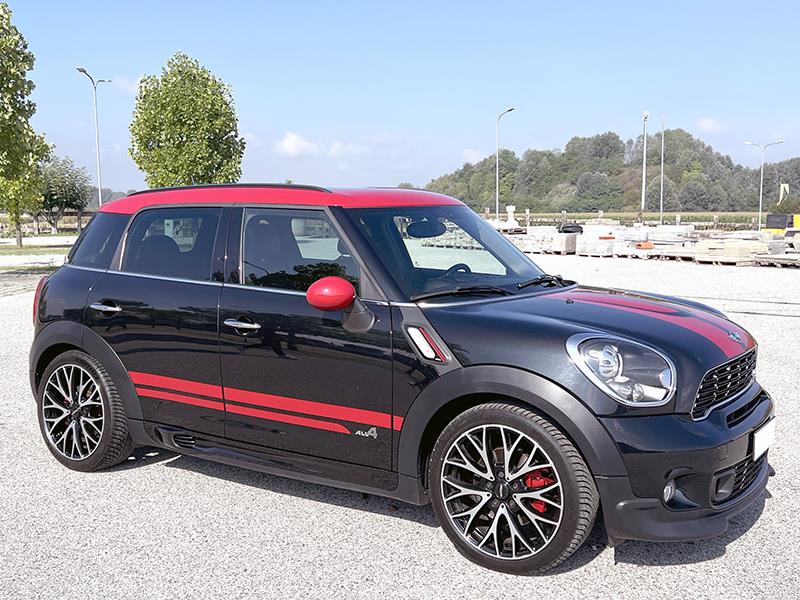 Mini Cooper 1.6 Countryman JCW Nero usata - auto sportiva