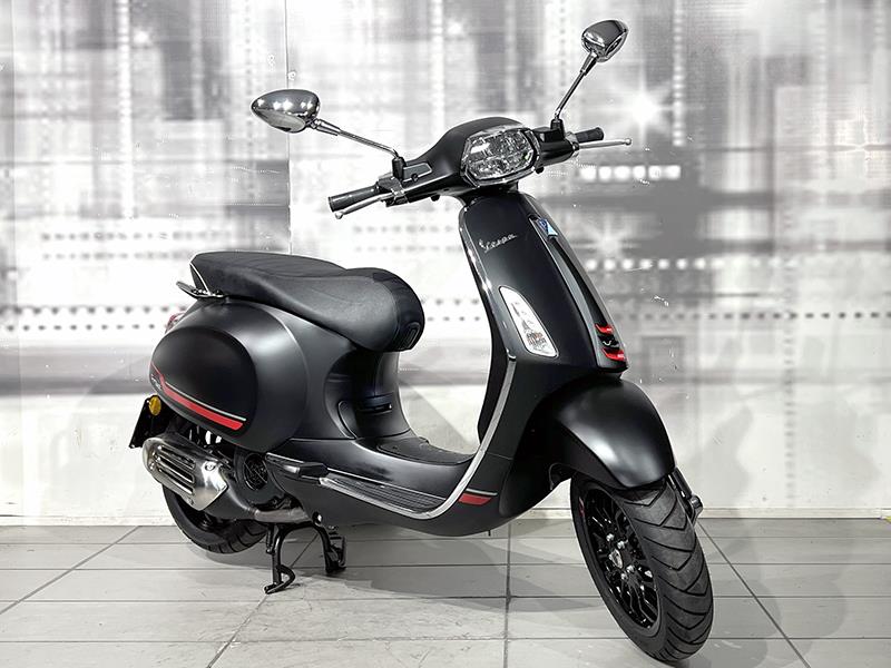 Piaggio Vespa Sprint 125 S ABS Nero Convinto Matt usata - moto scooter maxiscooter