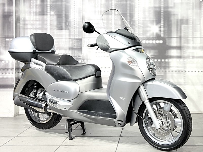 Aprilia Scarabeo 500 Grigio usata - moto scooter maxiscooter