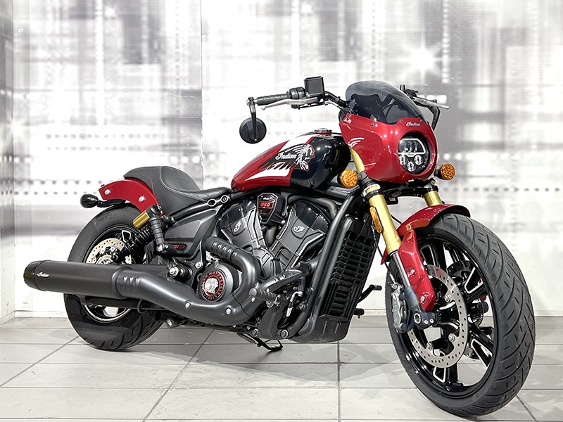 Indian 101 Scout Red usata - moto custom